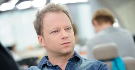 Maciej Stuhr o świadomości politycznej młodzieży: "Obejrzą dziesięć memów i "wiedzą", kto uratuje Polskę"