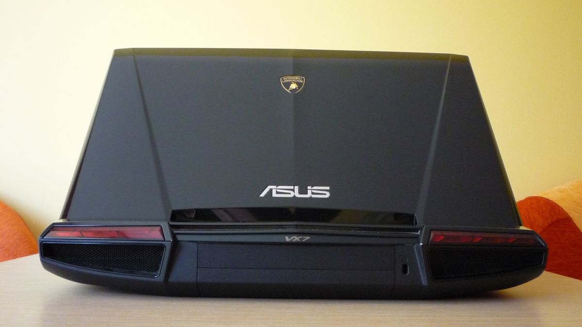 Asus Lamborghini VX7 - luksusowa bestia [pierwsze wrażenia] 1