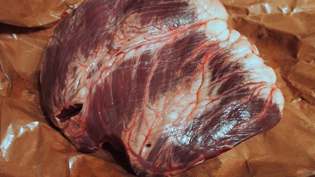 Surowe serce wołowe