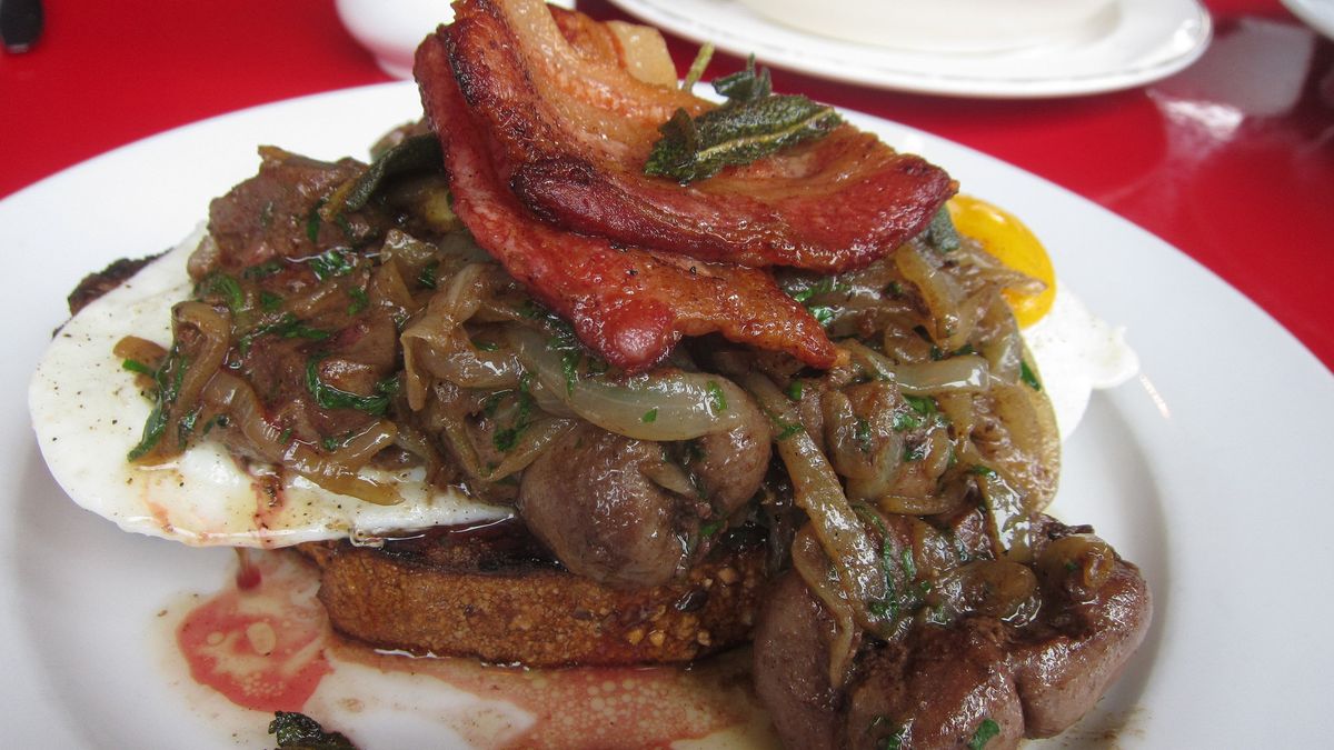 Nerki wołowe gotowane na wolnym ogniu