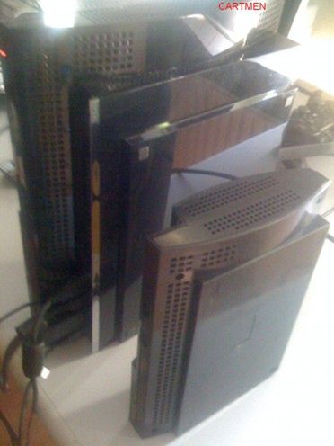 Porównanie odchudzonej i starej PlayStation 3 2