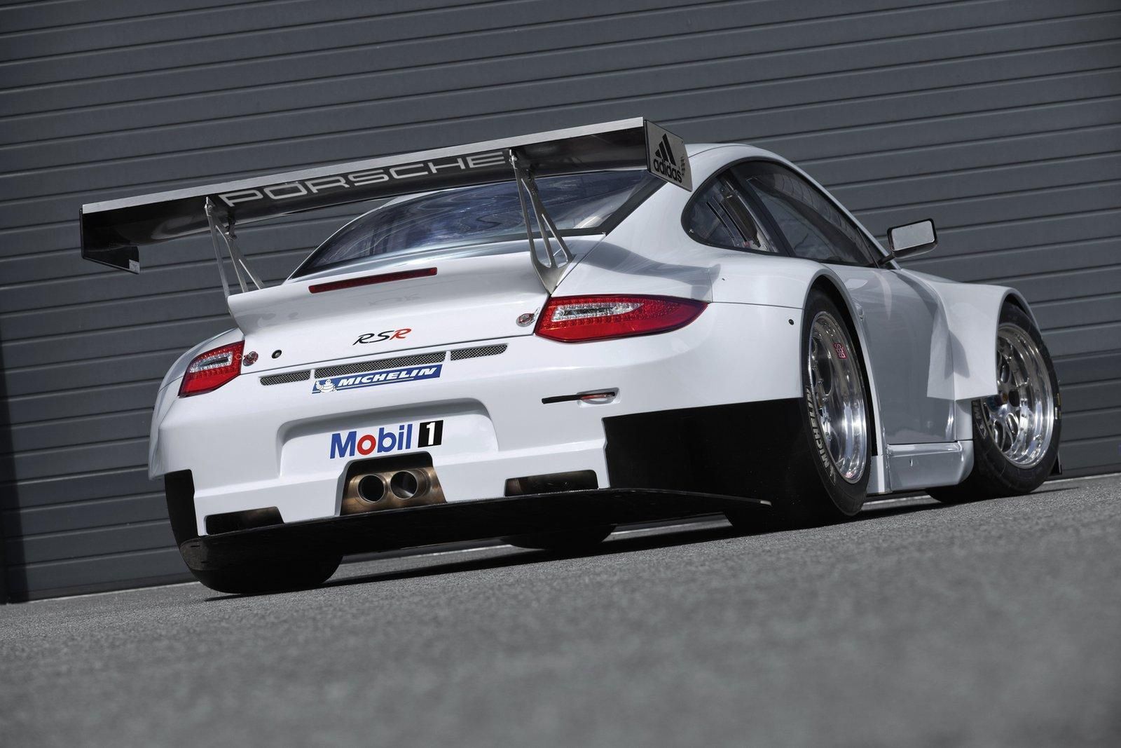 Porsche 911 GT3 RSR (2012)