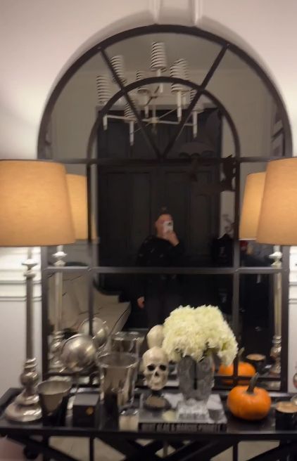 Małgorzata Rozenek udekorowała dom na Halloween