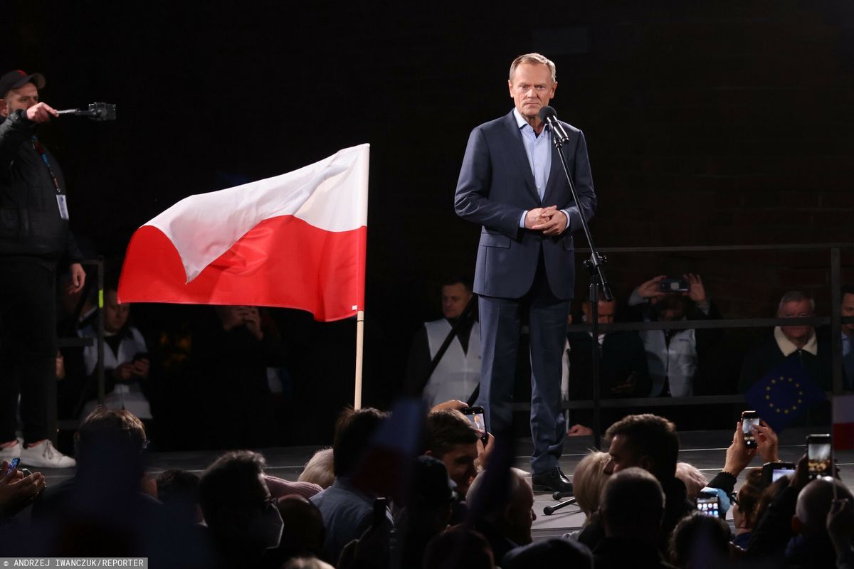 Donald Tusk na proteście w Warszawie 