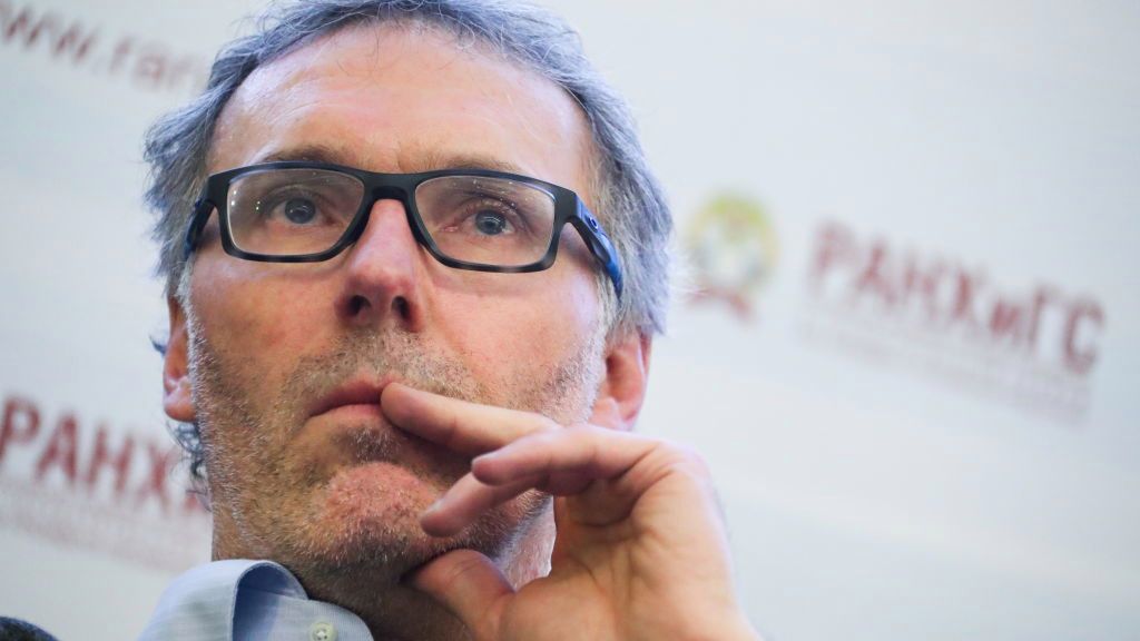 Getty Images / Anton Novoderezhkin\TASS / Na zdjęciu: Laurent Blanc