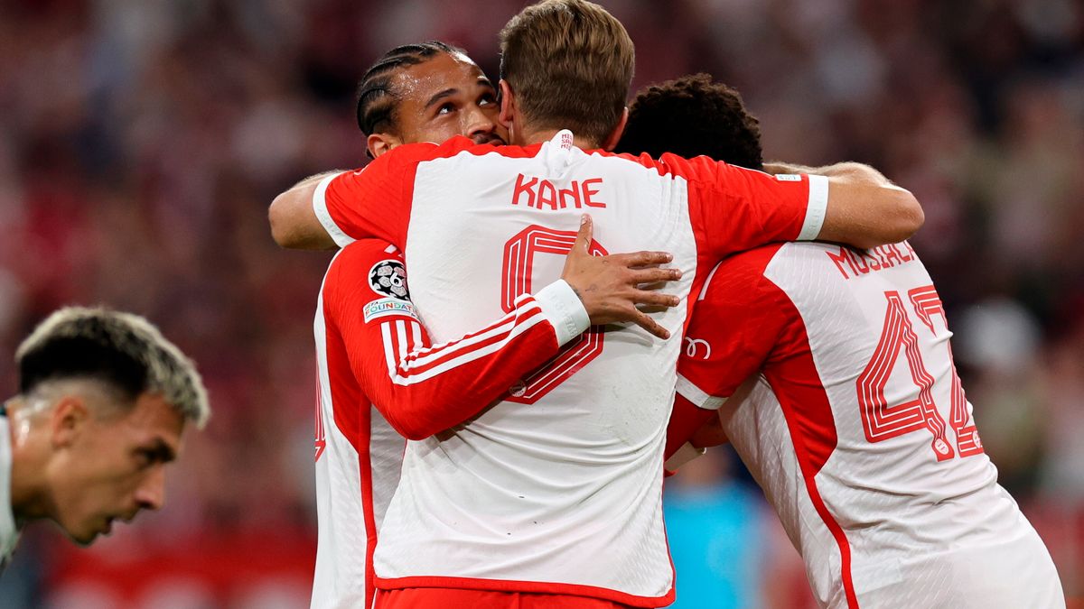 Zdjęcie okładkowe artykułu: PAP/EPA / Anna Szilagyi / Na zdjęciu: radość piłkarzy Bayernu Monachium
