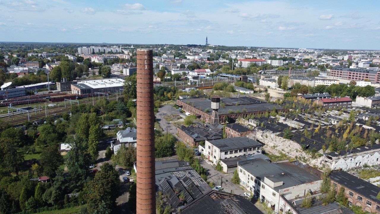 Częstochowa: Przełom w sprawie nowego stadionu Rakowa? Miasto zabezpieczyło środki na wykup gruntów po "Elanexie"