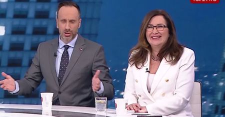 Kowalski o "lewackiej ideologii". Posłanka płakała ze śmiechu na wizji