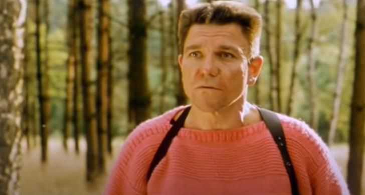 Jak zmienił się Mirosław Zbrojewicz – Grucha z Chłopaki nie płaczą? (zrzut ekranu)