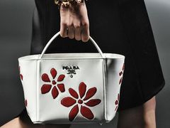 Prada - torebki na wiosnę i lato 2013