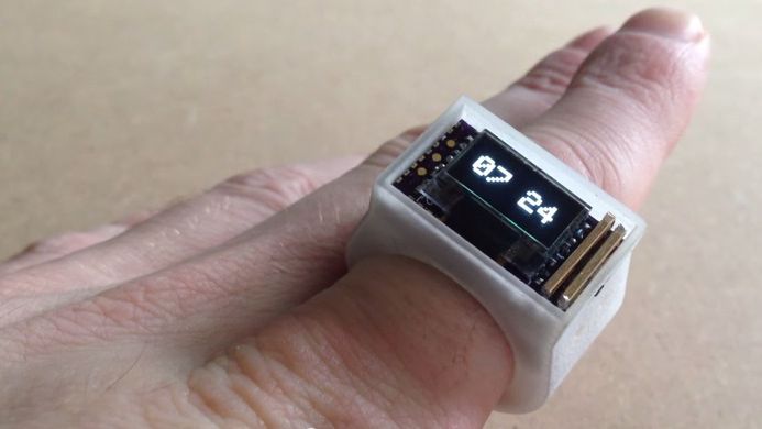 Jak małe mogą być smartgadżety? Oto sygnet Ö z Bluetooth 1