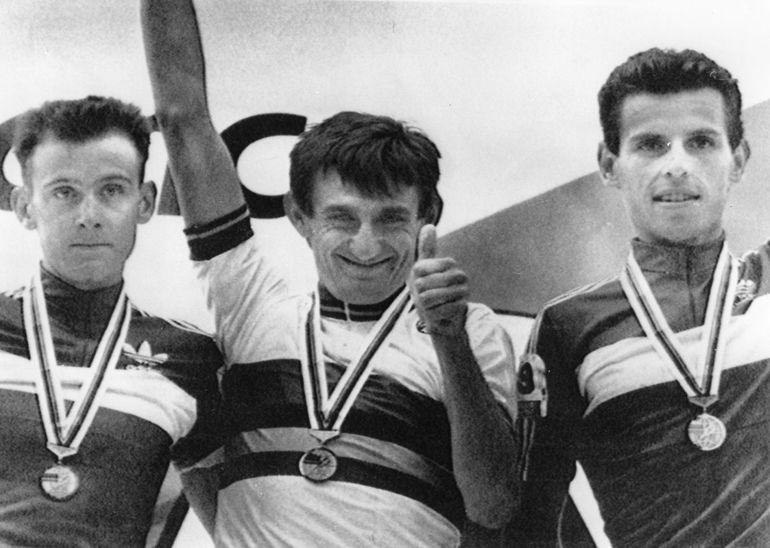 Joachim Halupczok na najwyższym miejscu podium MŚ w 1989 roku.