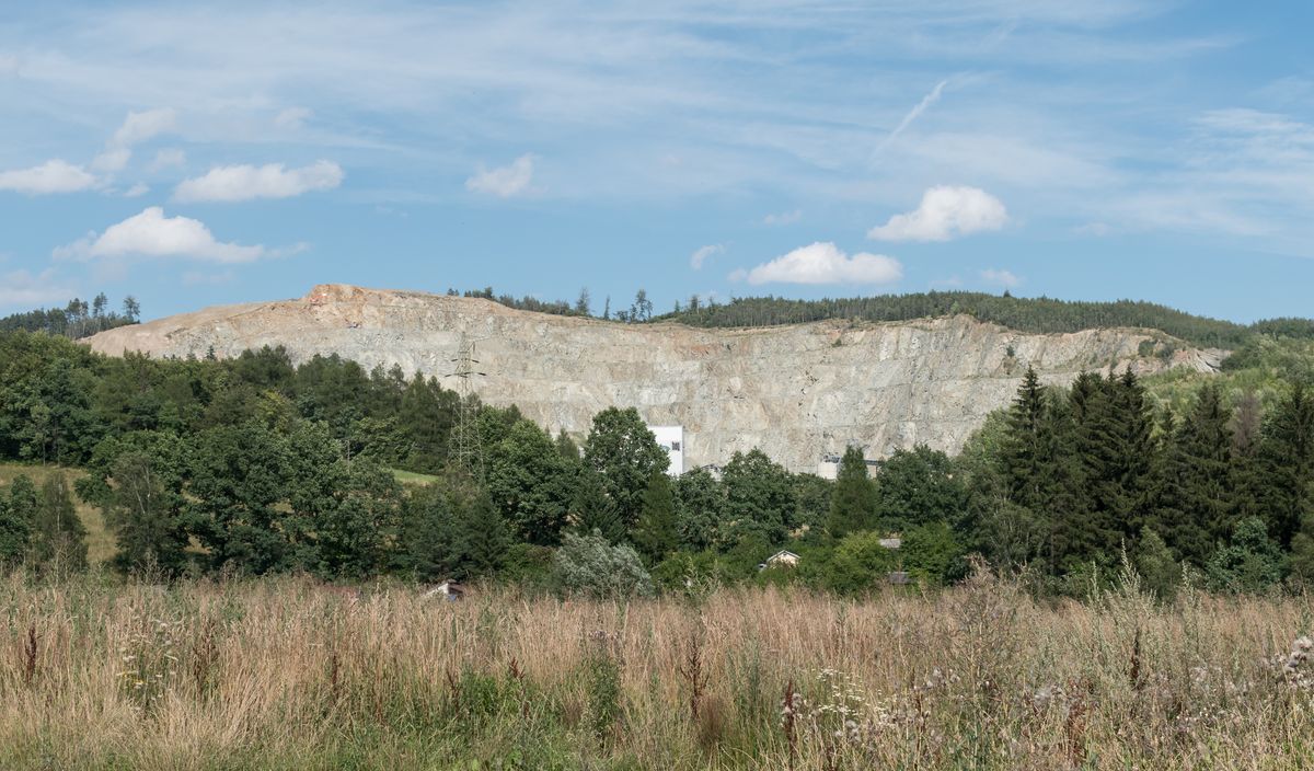 Kamieniołomy to miejsca, które odsłaniają prehistorię naszej planety