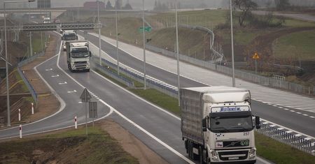 Płaca minimalna dla kierowców. KE chce ograniczyć konkurencję ciężarówek z Polski