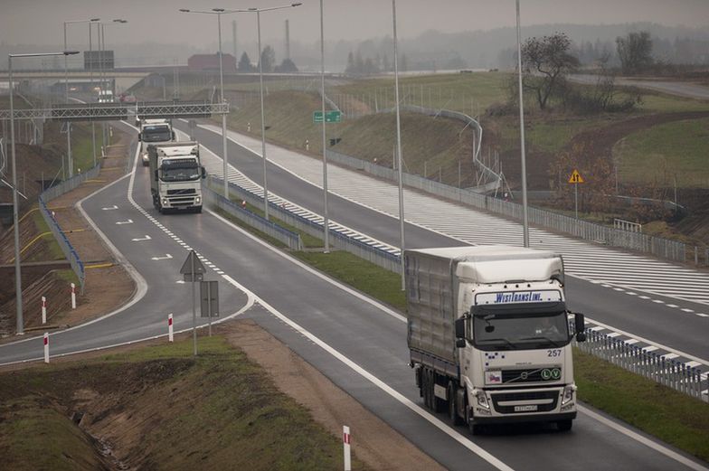 Protest przewoźników. Transportowcy blokują polskie drogi