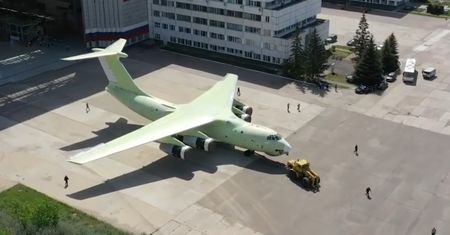 Rosja. Pierwszy Ił-76MD-90A ukończony. Zobacz, jak prezentuje się gigant [Wideo]
