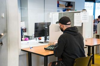 Rynek pracy w kryzysie. Młodzi do 30. roku życia są największymi ofiarami koronawirusa