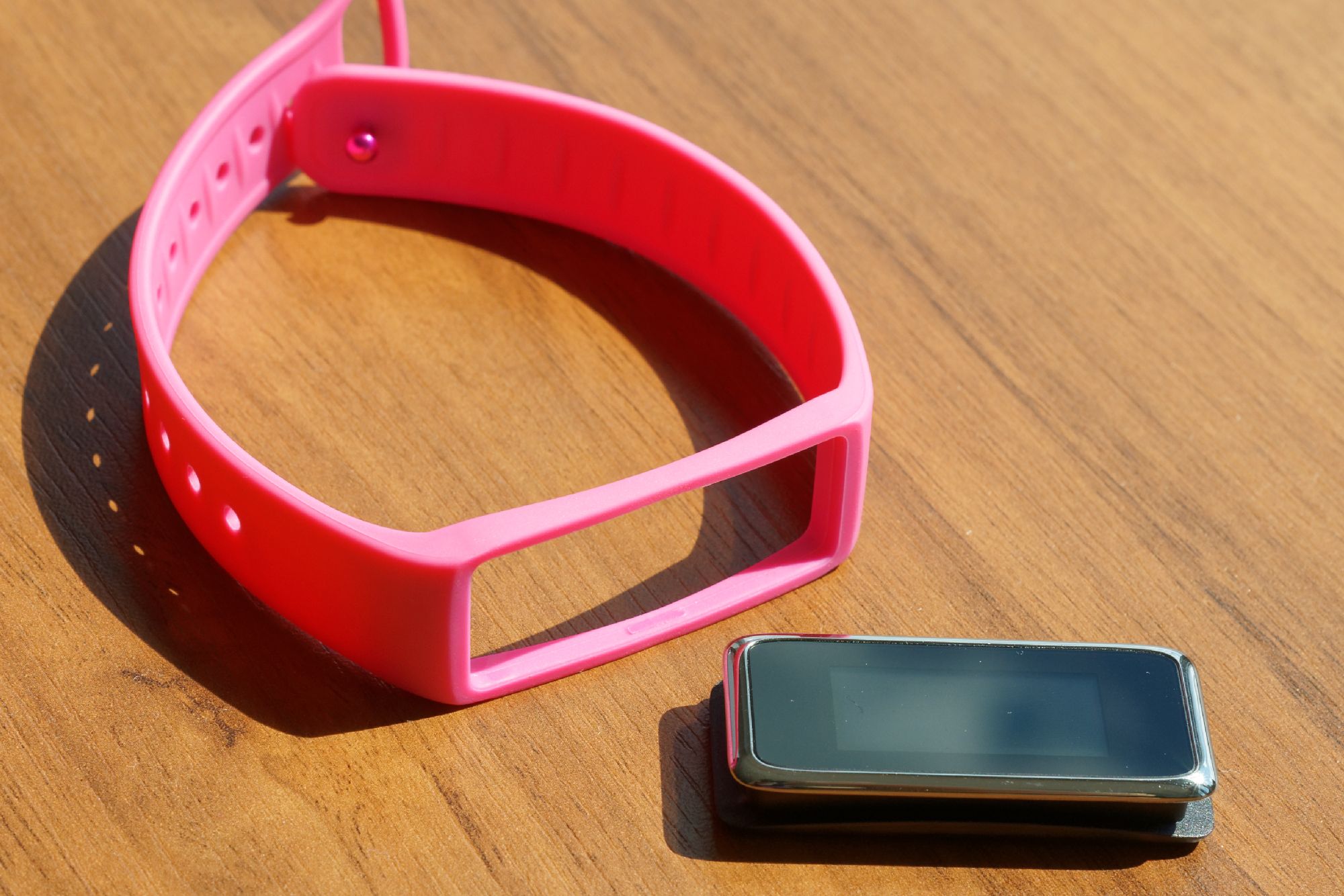 Test MyKronoz ZeFit 3 – niezła opaska sportowa z kiepską aplikacją 4
