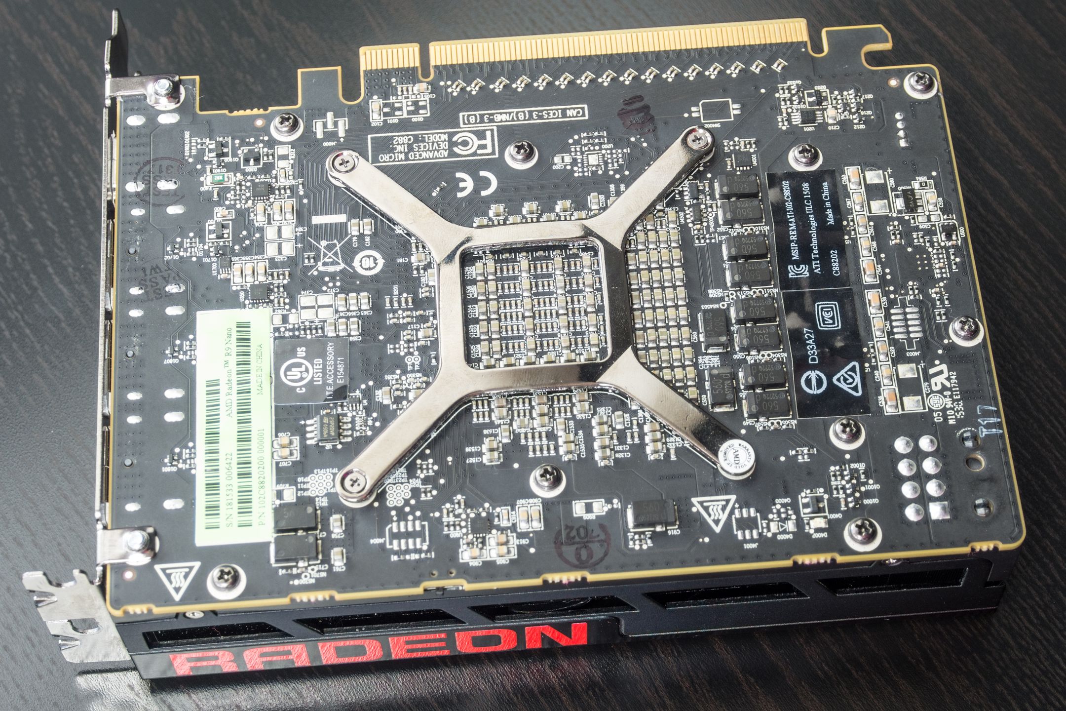 AMD Radeon R9 Nano 4 GB – test małej karty o wielkich możliwościach 3