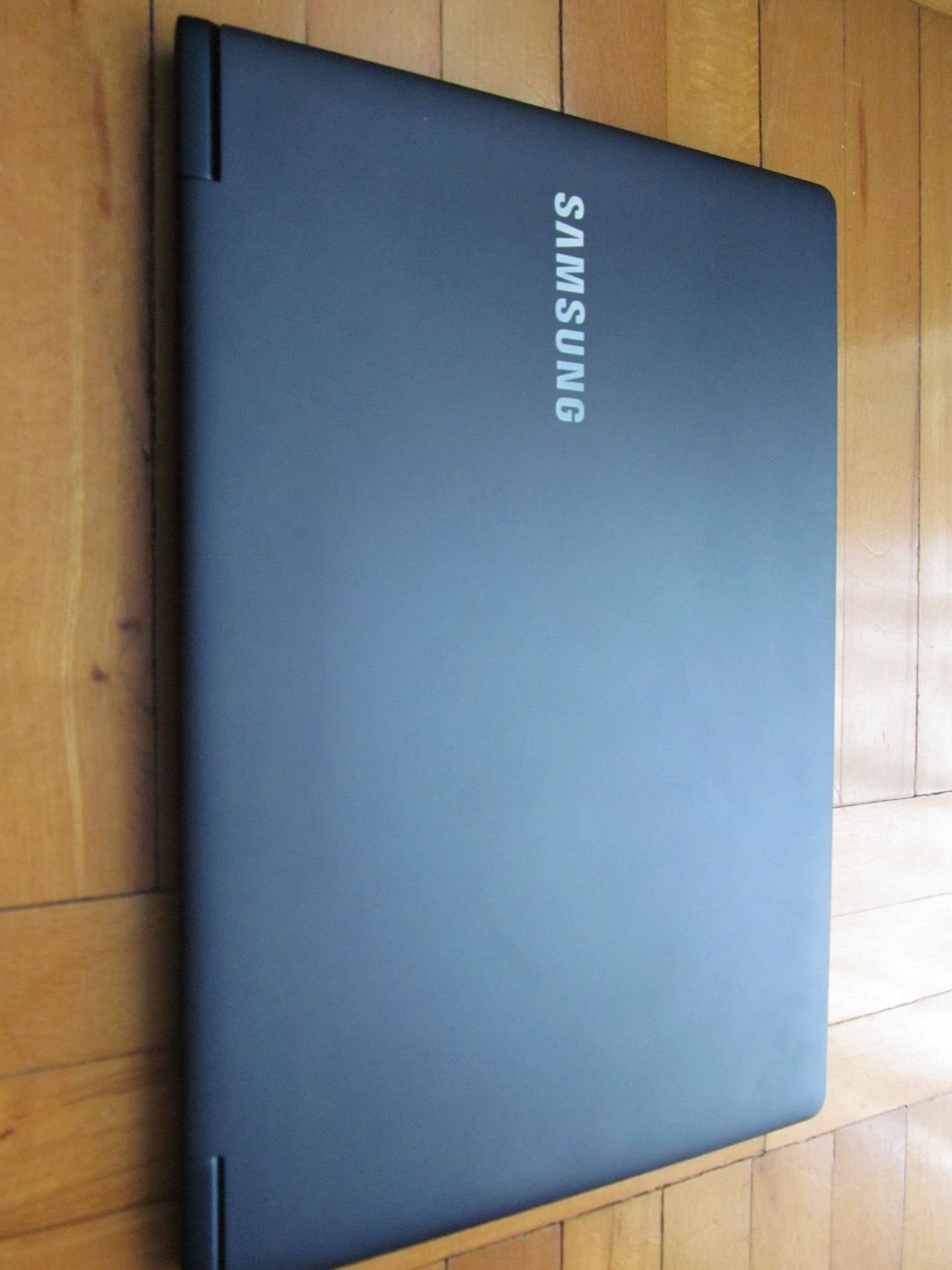 Samsung Ativ Book plus - mały z zewnątrz ale co w środku?