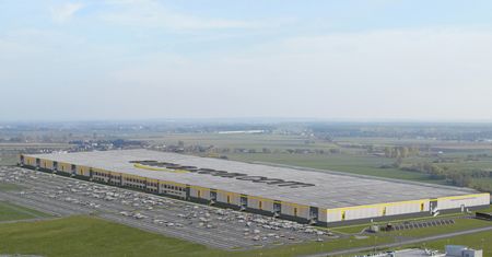Amazon kontynuuje swoją ekspansję w Polsce
