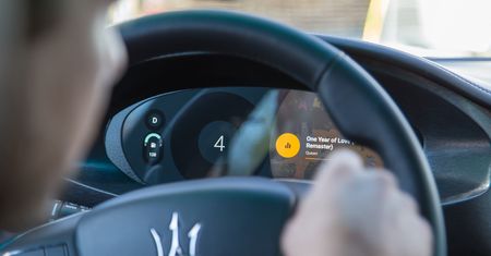 Pełny Android, a nie Android Auto, jako system dla samochodów #io16