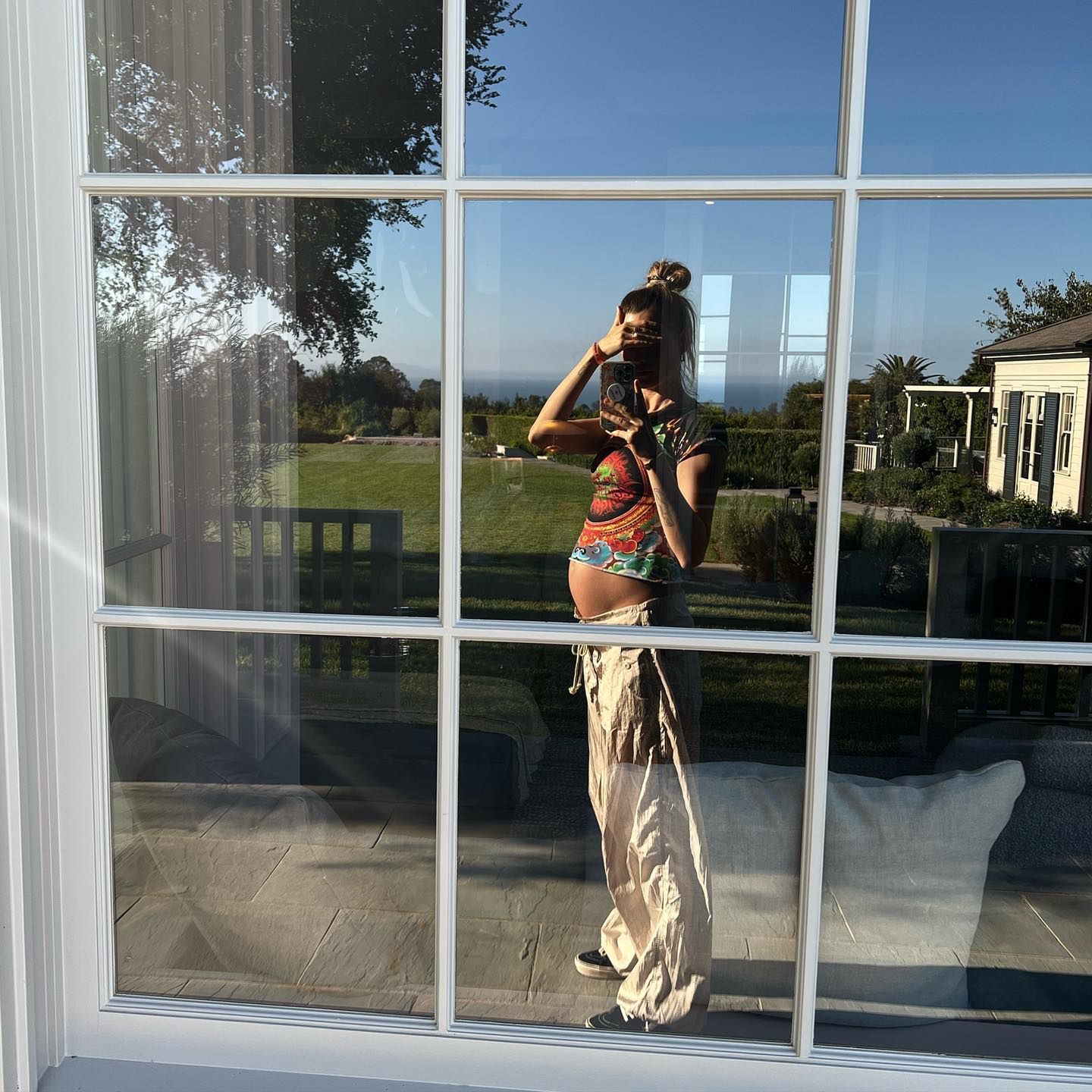 Behati Prinsloo potwierdza ciążę