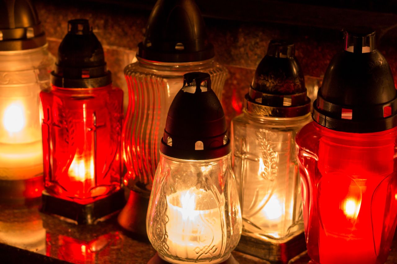 Włocławek: Tyle pieniędzy zebrano podczas kwesty na renowację nagrobków załużonych podczas Wszystkich Świętych 2025