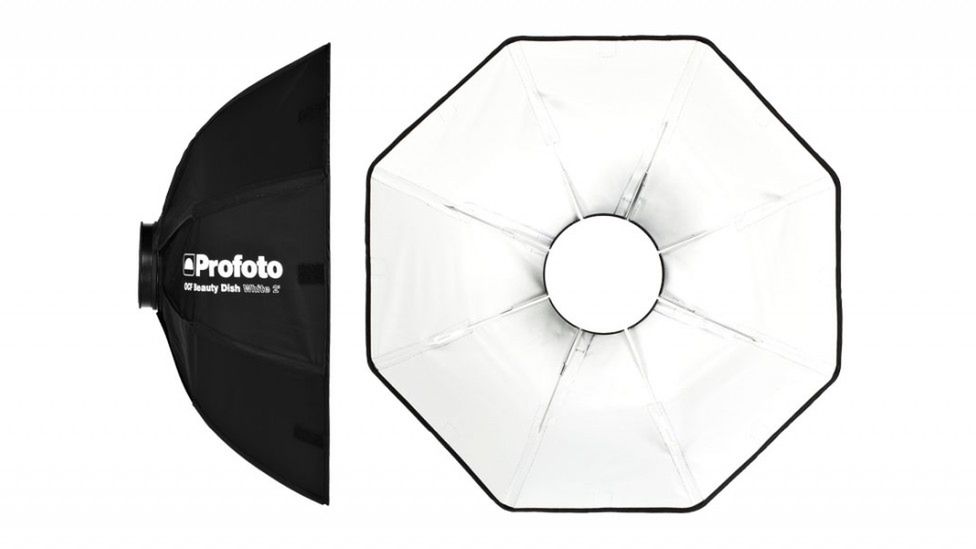 Profoto prezentuje mobilny beauty dish dla fotografów lubiących lekkie i przenośne rozwiązania 1