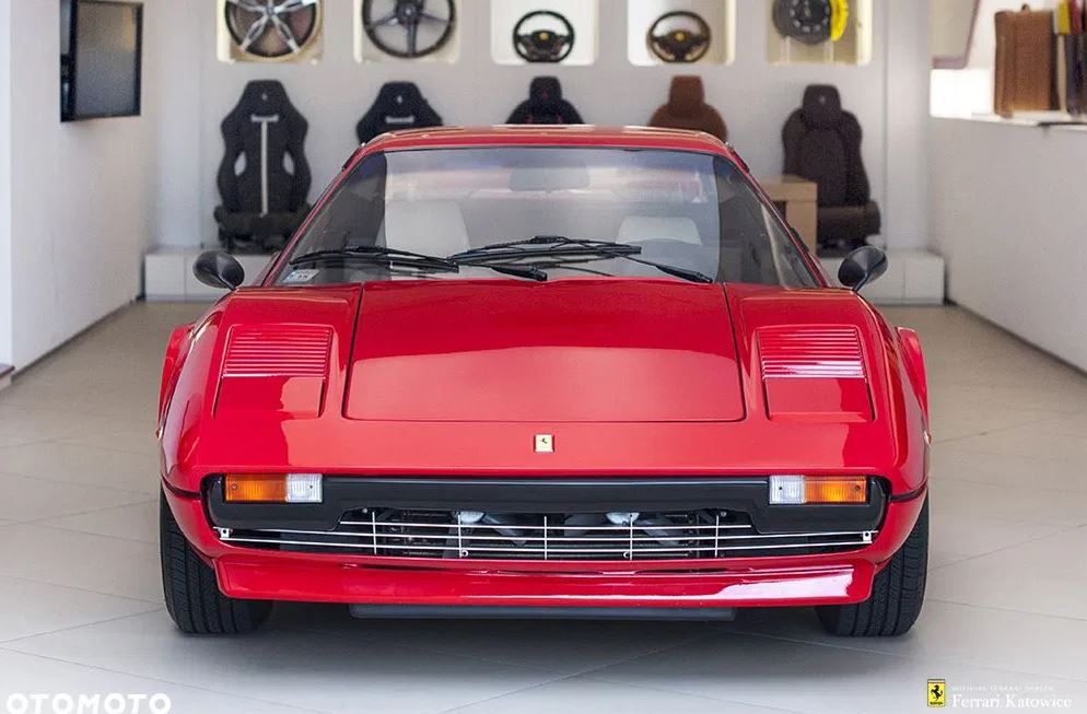 Wspaniałe Ferrari 308 z Polski. Przebieg jest niski w przeciwieństwie do ceny