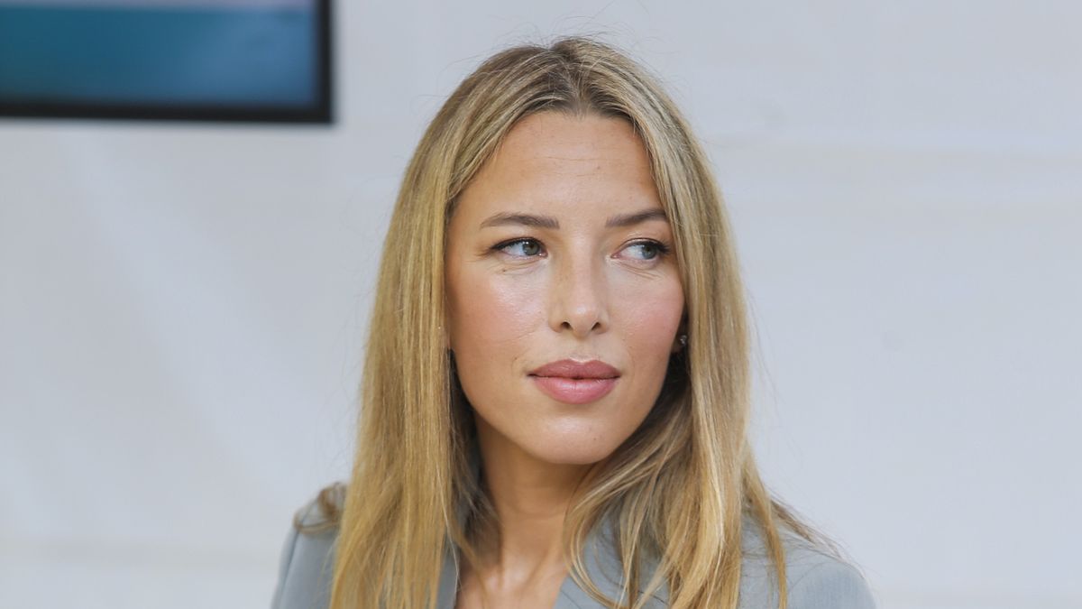 ewa chodakowska wielki piatek wielkanosc jezus chrystus zmartwychwstanie