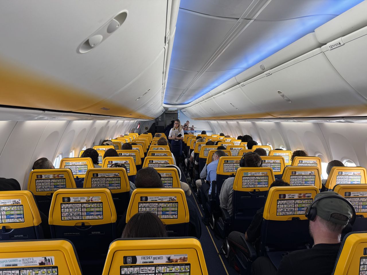 Złe wieści dla turystów. Ryanair planuje kolejne cięcia