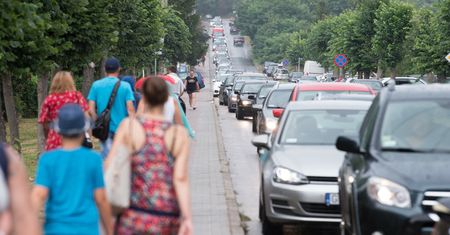 Nad morzem mają dość. Miasta chcą powrotu płatnego parkowania