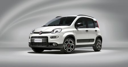 Fiat Panda nie wybiera się na emeryturę. Właśnie debiutuje w odświeżonej wersji