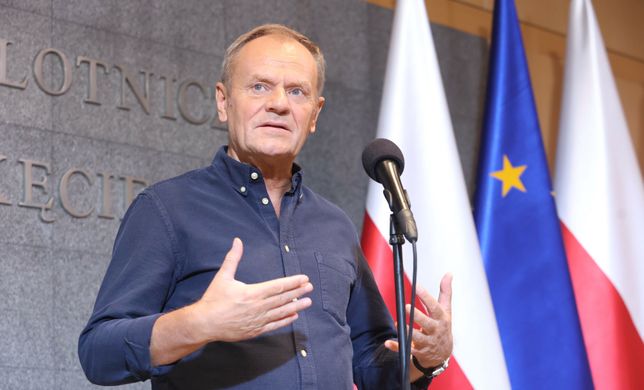 "Będziemy rozmawiać z bankami". Tusk poruszył problem kredytów powodzian