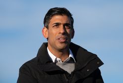 Wielka wpadka na Wyspach. To pytanie premier zadał bezdomnemu