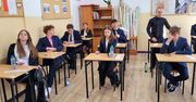 Legnica: Ósmoklasiści rozpoczęli egzaminy. Życzmy Wam powodzenia