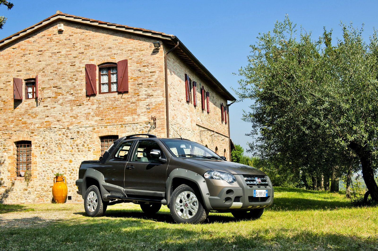 2012 Fiat Strada