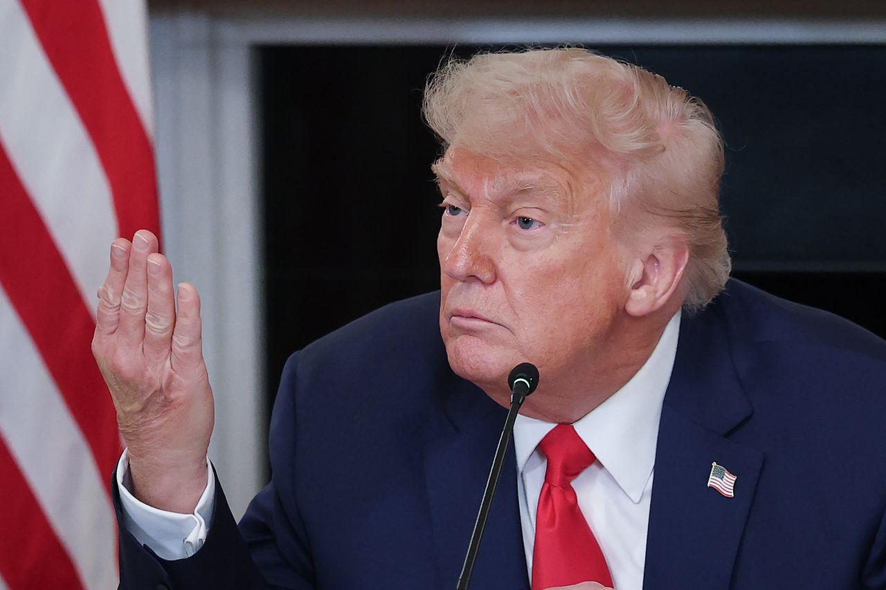Rozmowy nuklearne. Trump zaskoczony Iranem