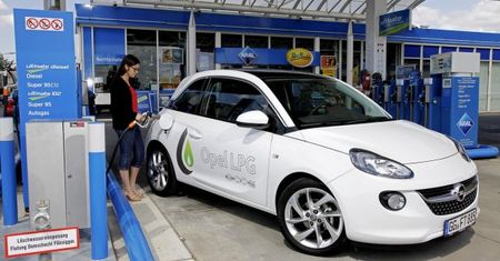 Przystojny, modny i oszczędny - Opel Adam LPG