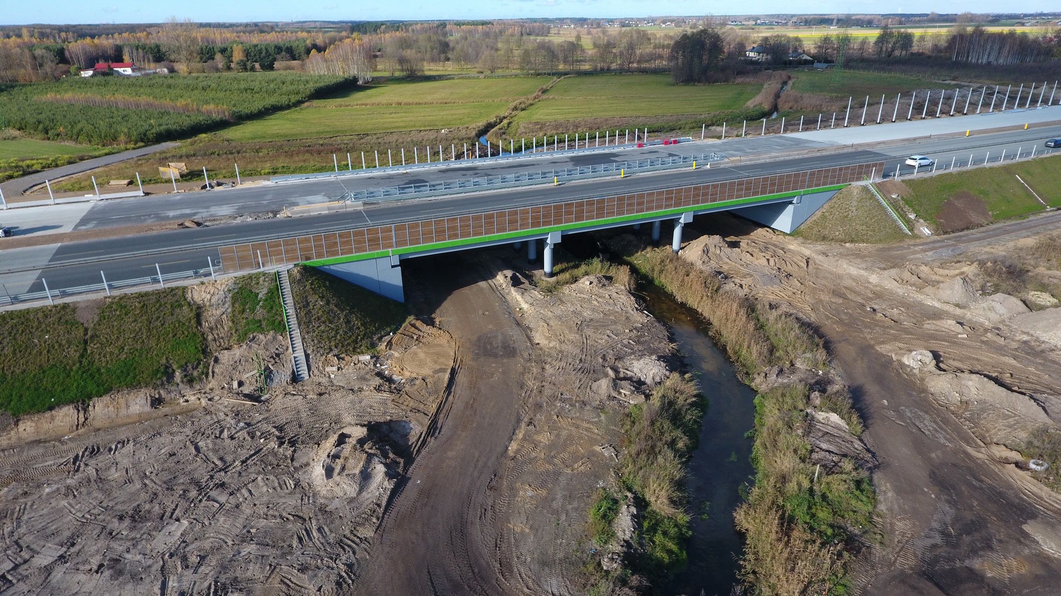 Autostrada A1 między Piotrkowem Trybunalskim a Kamieńskiem w listopadzie 2022 r.