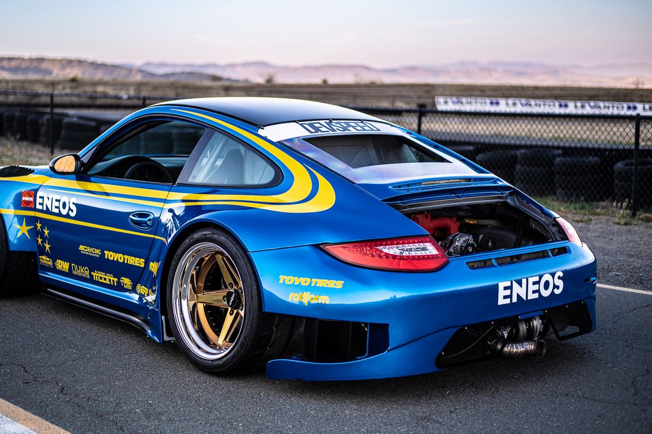 Porsche 911 GT3 z silnikiem z Imprezy STI