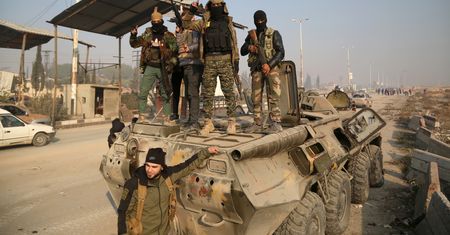 Rosjanie ewakuują się z Syrii. Do baz przyleciały samoloty