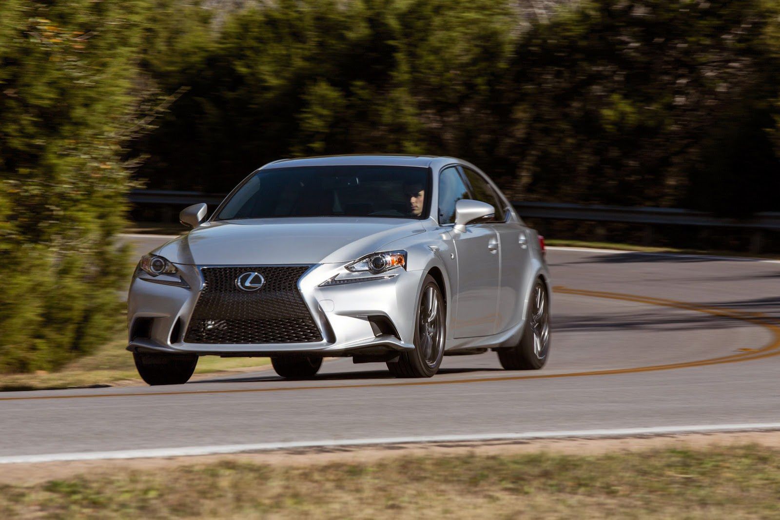 Nowy Lexus IS w pełnej krasie [galeria] 11