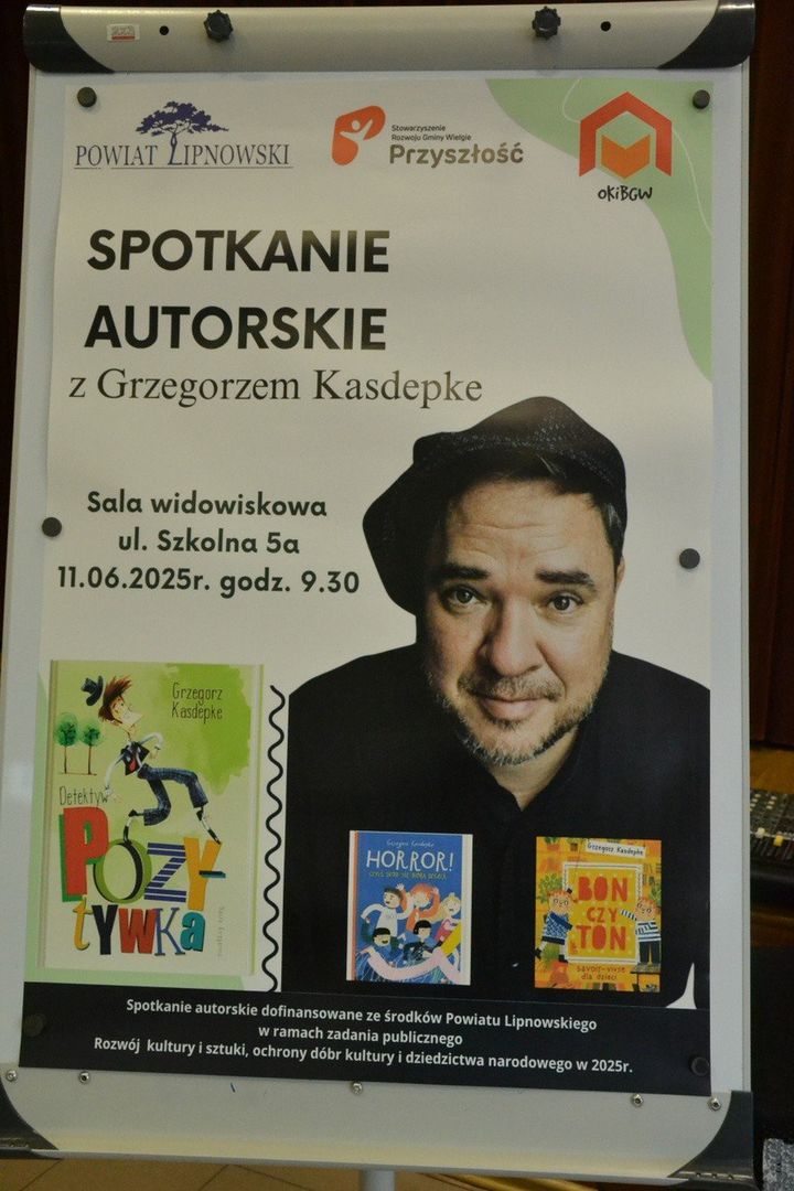 Spotkanie z pisarzem Grzegorzem Kasdepke w Wielgiem
