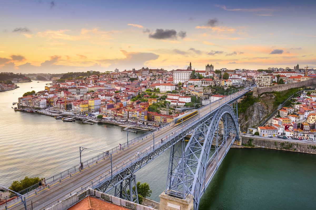 Porto przyciąga turystów z całego świata