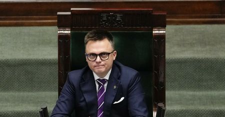 "Nie żałuję". Hołownia wraca do głośnego spotkania