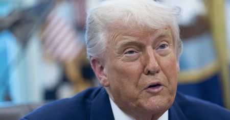 Trump rozmawiał z Putinem. "Byliśmy pośmiewiskiem"