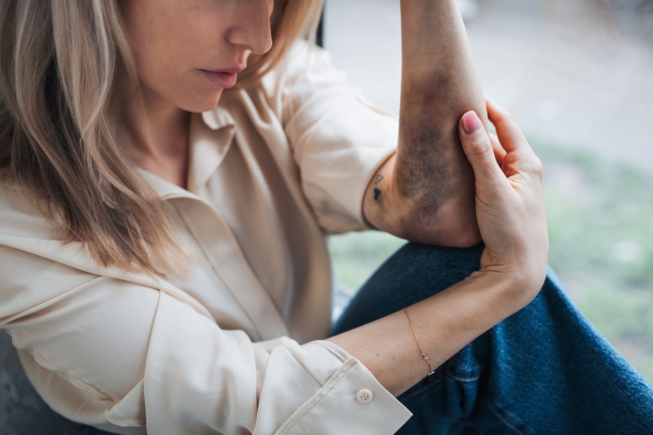 Przemoc często pozostaje niewidoczna. Film Smarzowskiego odsłania bolesną prawdę