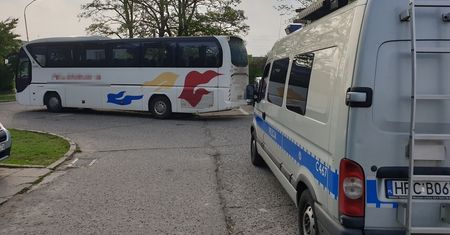 Podróż autokarem na obozy i kolonie. Jakich zmian można się spodziewać w związku z epidemią?